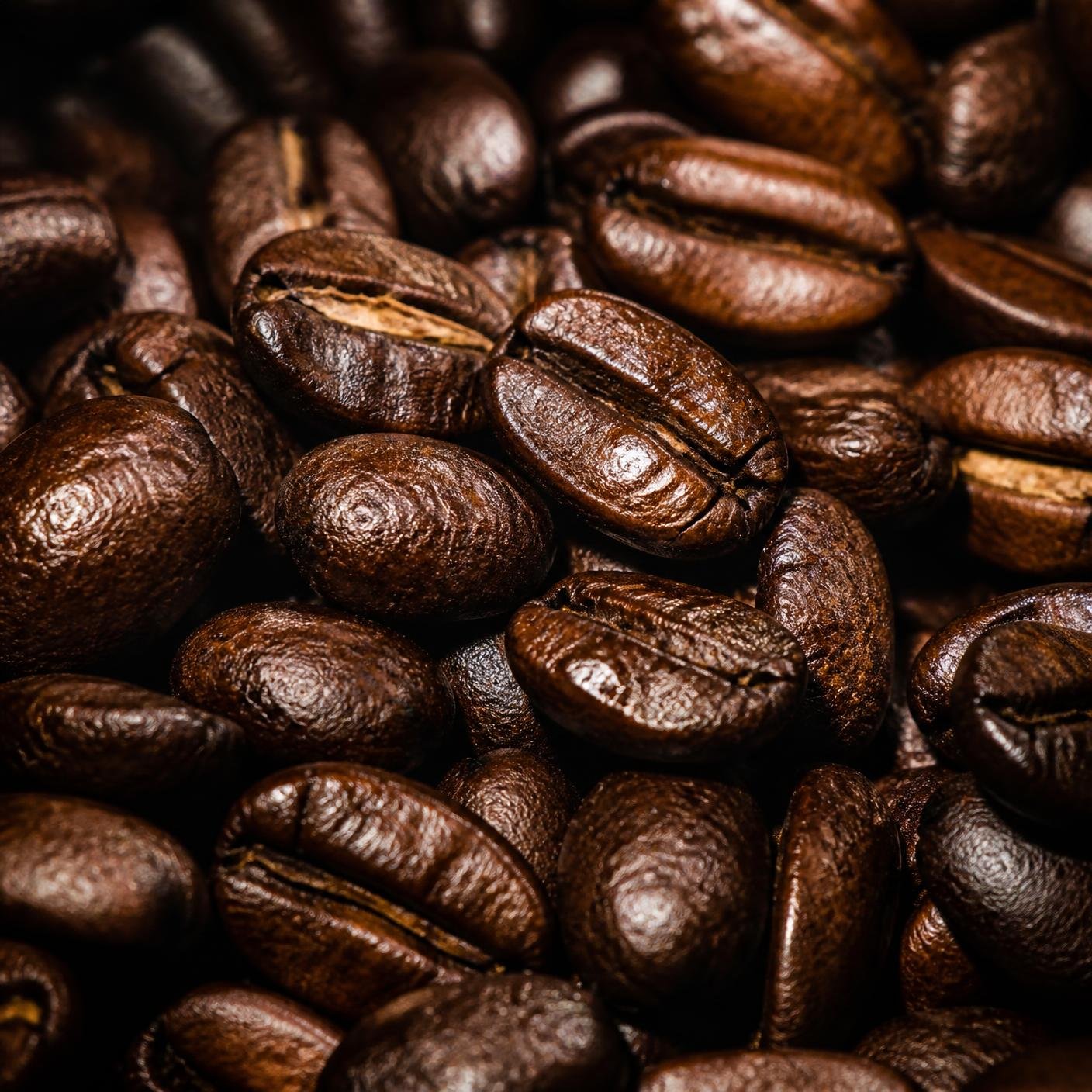 Grãos de café premium torrados em detalhe